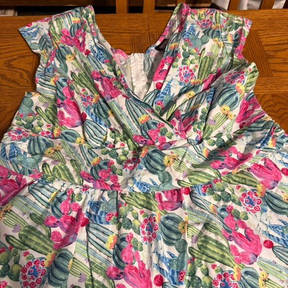 Retrolicious 50's Style Swing Dress in Multi-Color Cactus Print Sz 1X Pin-up - Picture 5 of 16